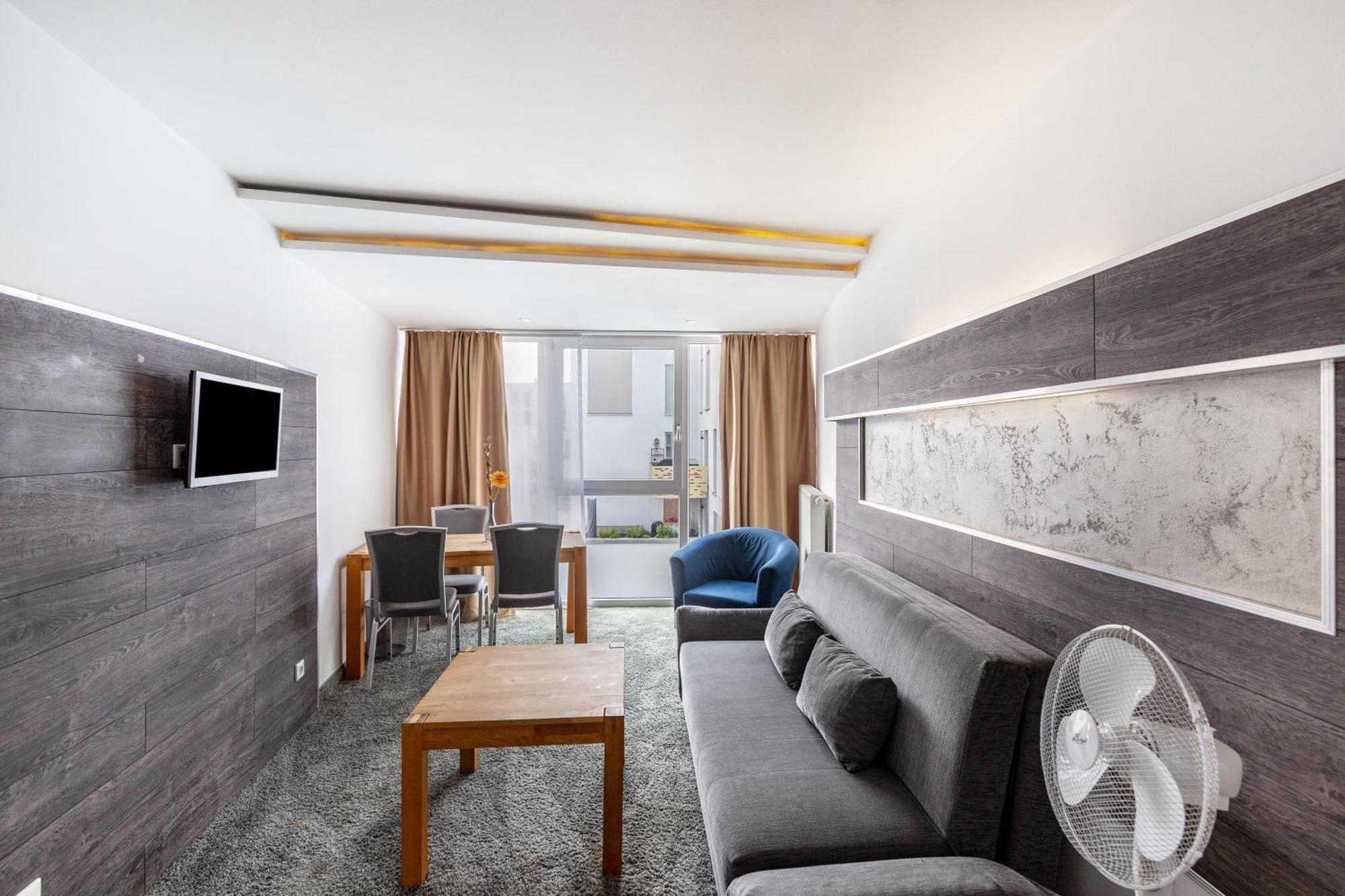 Suite In Essen-City Buitenkant foto