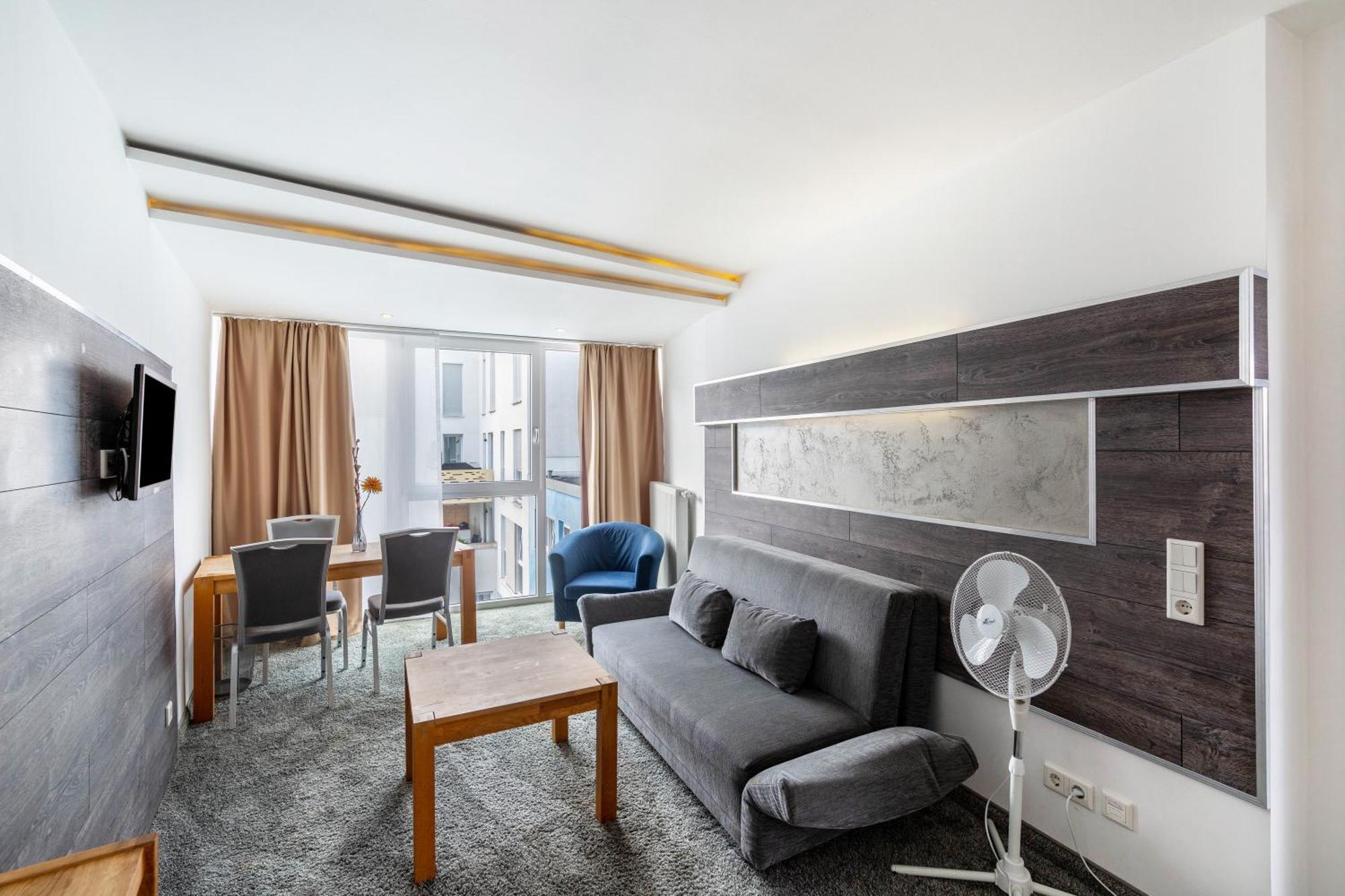Suite In Essen-City Buitenkant foto
